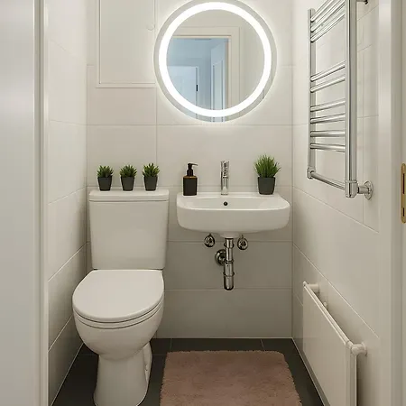 Stadtlicht Mit Balkon *